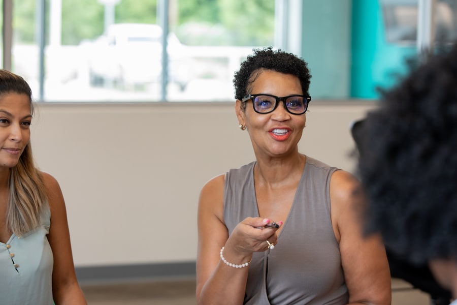 How GEO Reentry Programs Use Positive Reinforcement to Change Participant Behavior